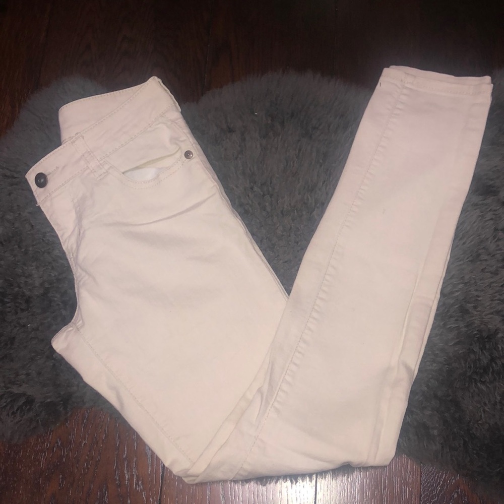 F21 White Denim